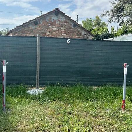 Casetta Sulla Camping L'Annunziata